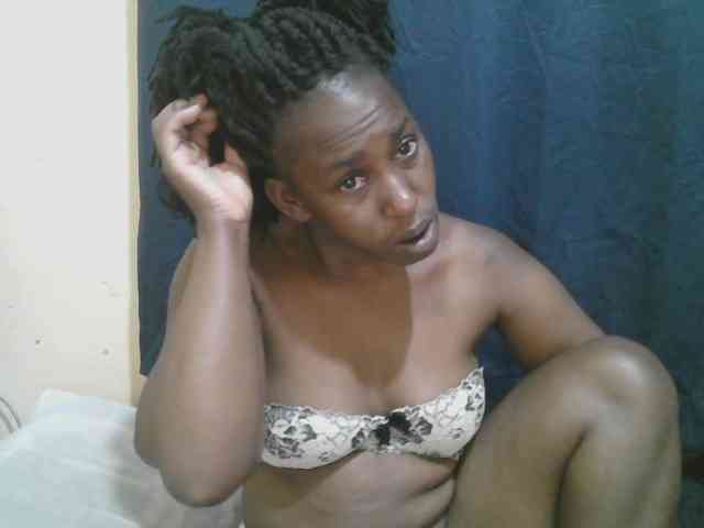 naughty-slender webcam