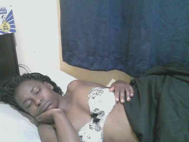 naughty-slender webcam