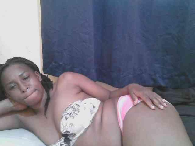 naughty-slender webcam