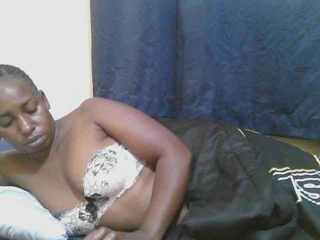 naughty-slender webcam