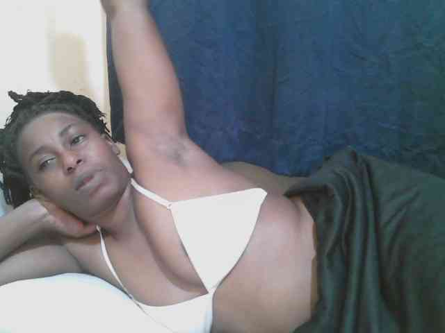 naughty-slender webcam