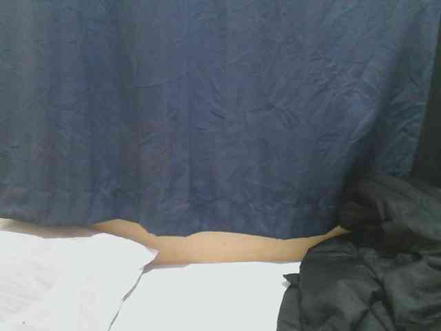 naughty-slender webcam