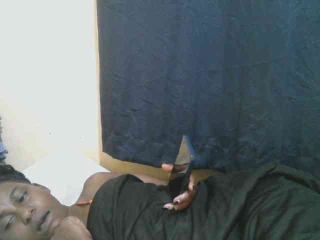naughty-slender webcam