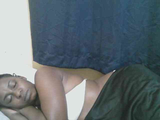 naughty-slender webcam