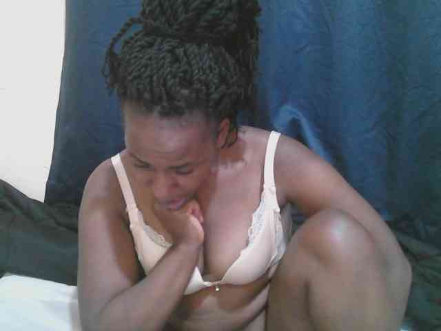 naughty-slender webcam