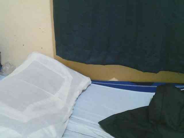 naughty-slender webcam