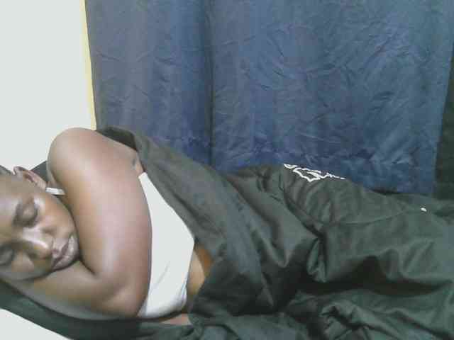 naughty-slender webcam