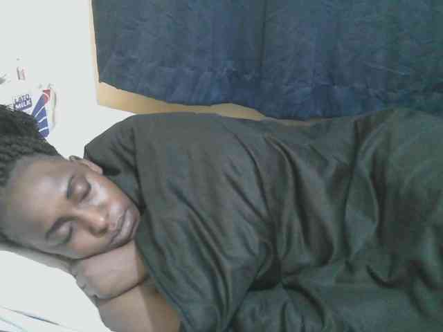 naughty-slender webcam