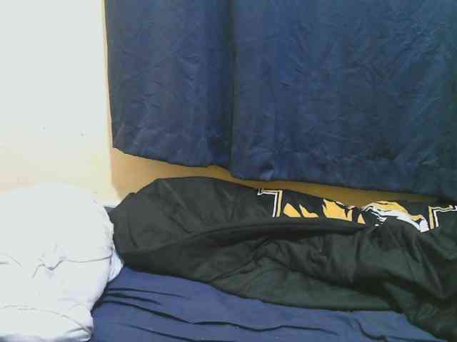 naughty-slender webcam