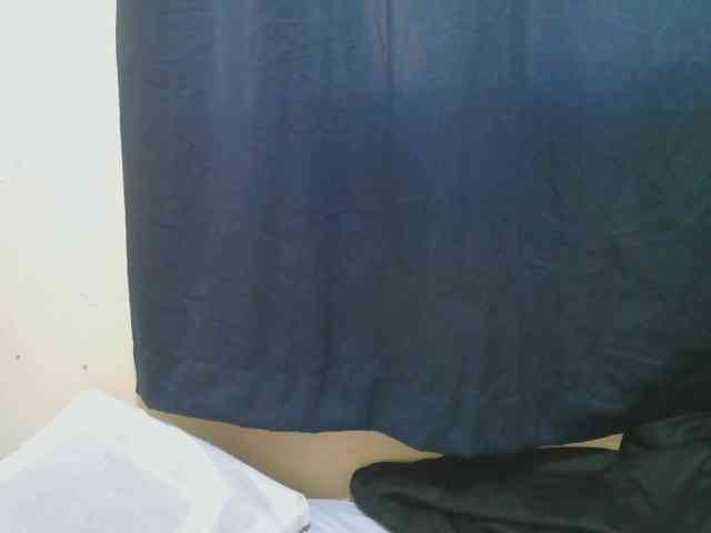naughty-slender webcam