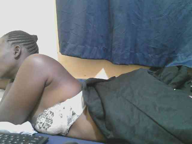 naughty-slender webcam