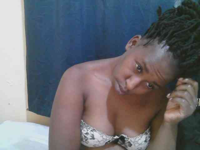 naughty-slender webcam