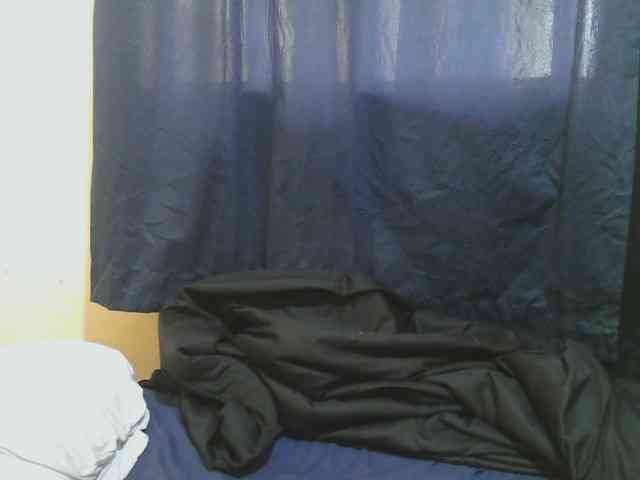 naughty-slender webcam