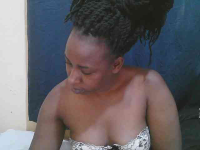 naughty-slender webcam