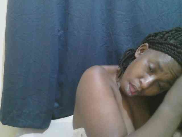 naughty-slender webcam