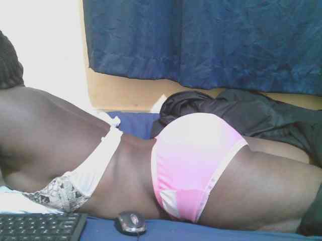 naughty-slender webcam