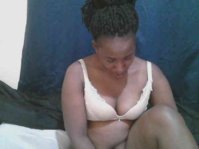 naughty-slender webcam