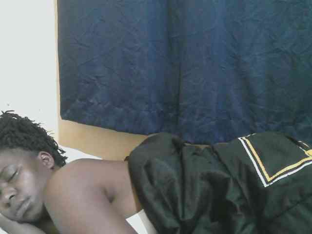 naughty-slender webcam