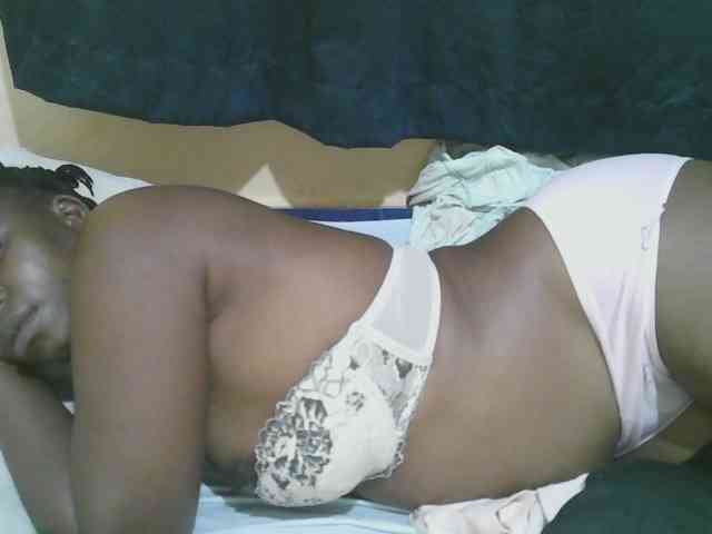 naughty-slender webcam