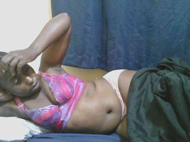 naughty-slender webcam