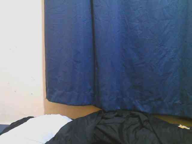 naughty-slender webcam