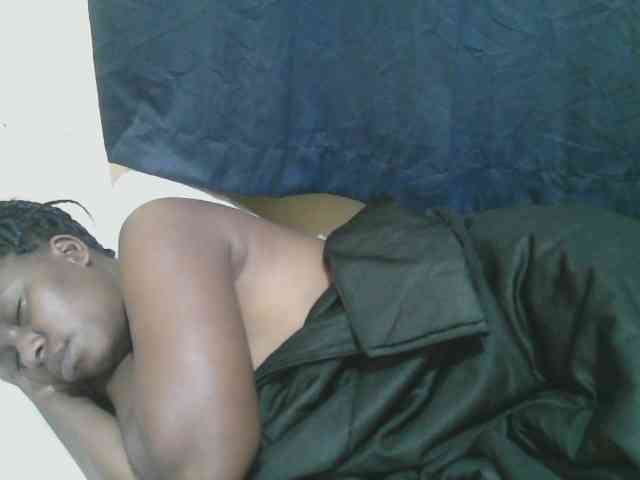 naughty-slender webcam