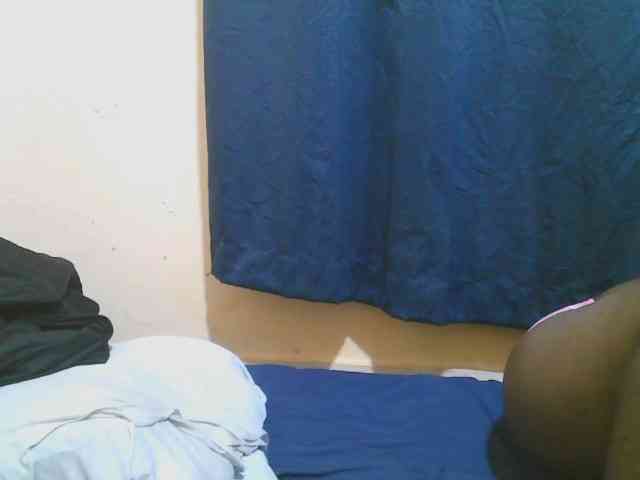 naughty-slender webcam