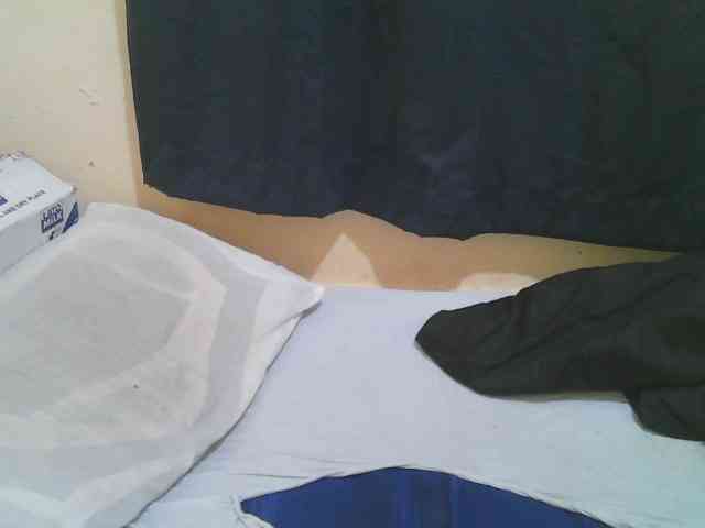 naughty-slender webcam