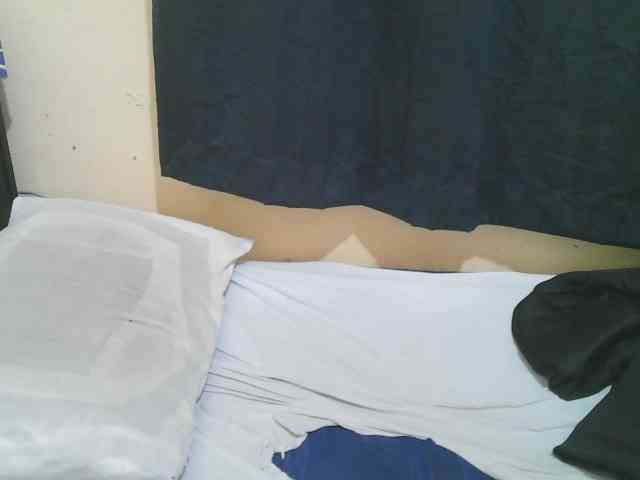 naughty-slender webcam