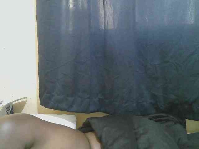 naughty-slender webcam