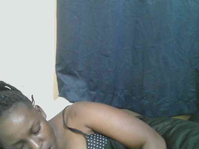 naughty-slender webcam
