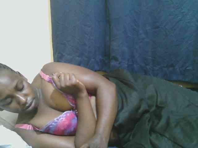 naughty-slender webcam