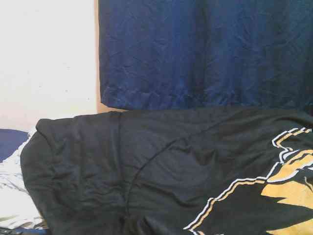 naughty-slender webcam