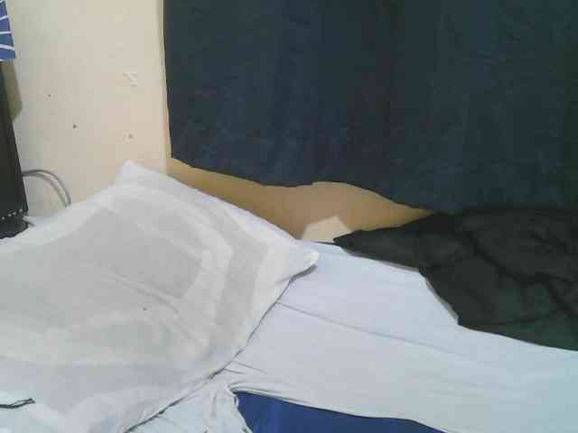 naughty-slender webcam