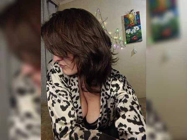 LUKONTA's BongaCams show and profile