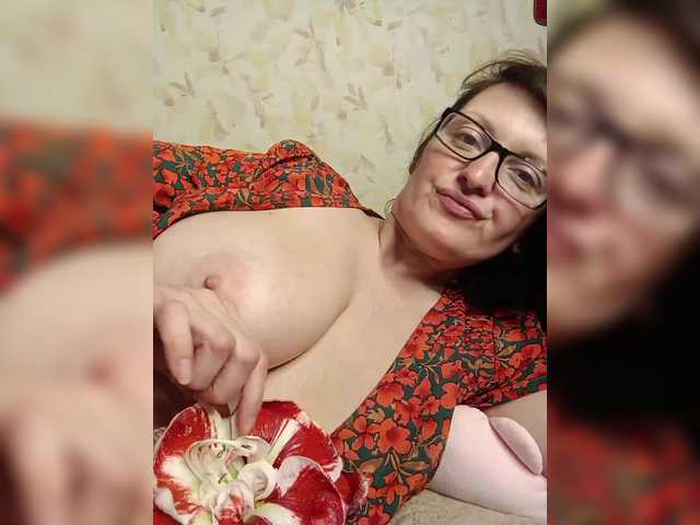 LUKONTA's BongaCams show and profile