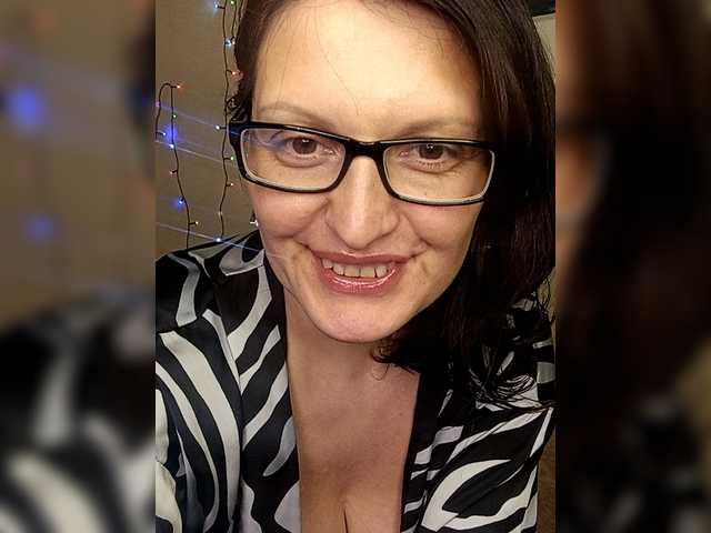 LUKONTA's BongaCams show and profile