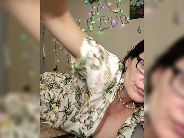 LUKONTA's BongaCams show and profile