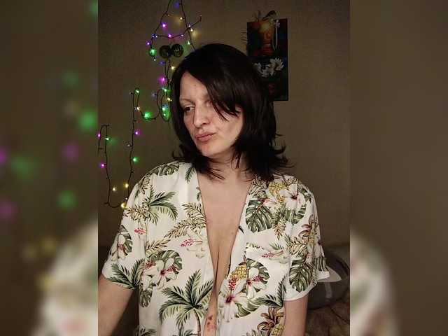 LUKONTA's BongaCams show and profile