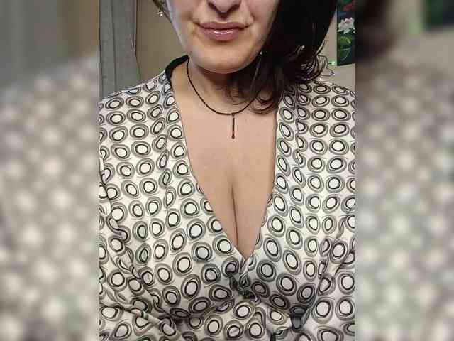 ZINA-PUSSY-JUICY webcam