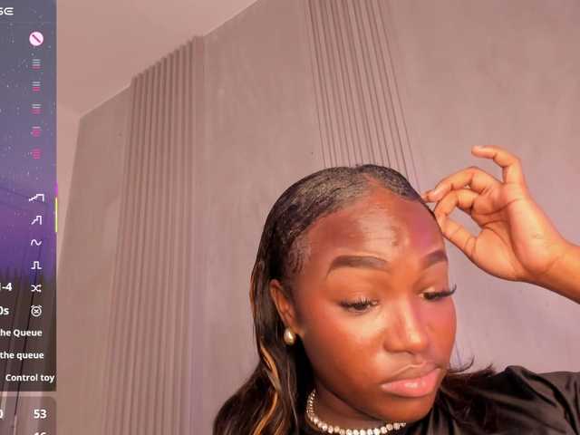 MissMahalaa from BongaCams