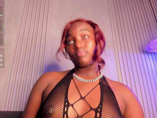 MissMahalaa webcam
