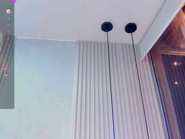 MissMahalaa webcam