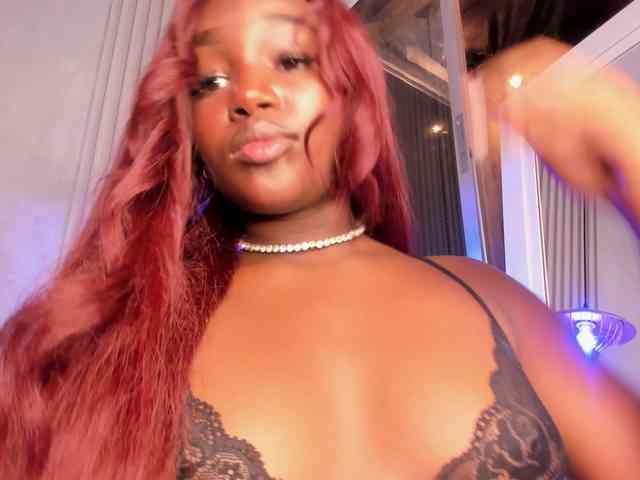 MissMahalaa webcam