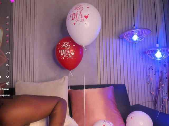 MissMahalaa webcam