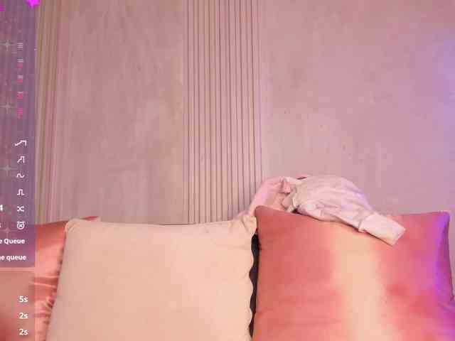 MissMahalaa webcam