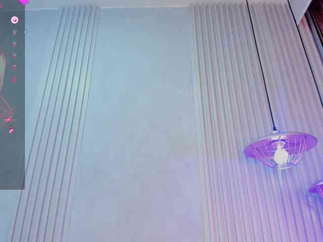 MissMahalaa webcam