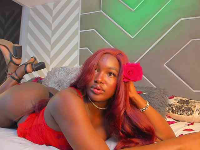 MissMahalaa webcam