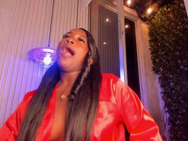 MissMahalaa MissMahalaa