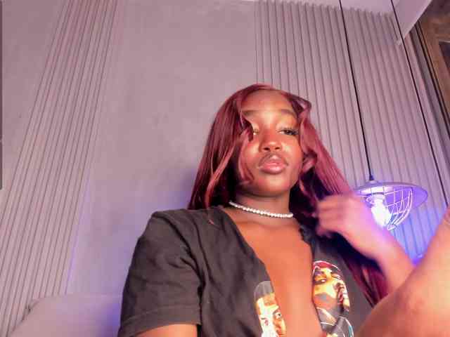 MissMahalaa webcam